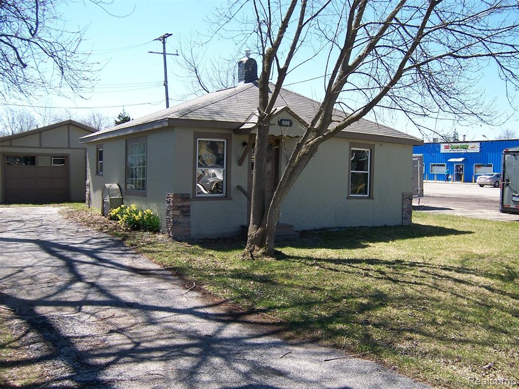 3255 Harrington Road, Port Huron, MI 48060 — Photo 3