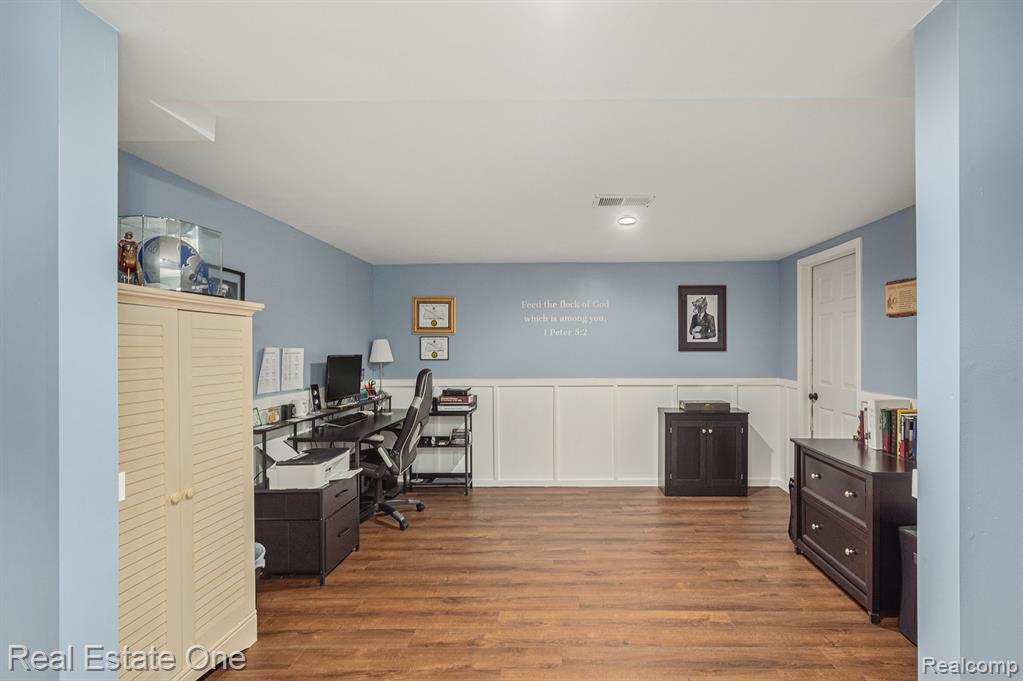 1074 Deer Valley Valley, Manchester, MI 48158 — Photo 31