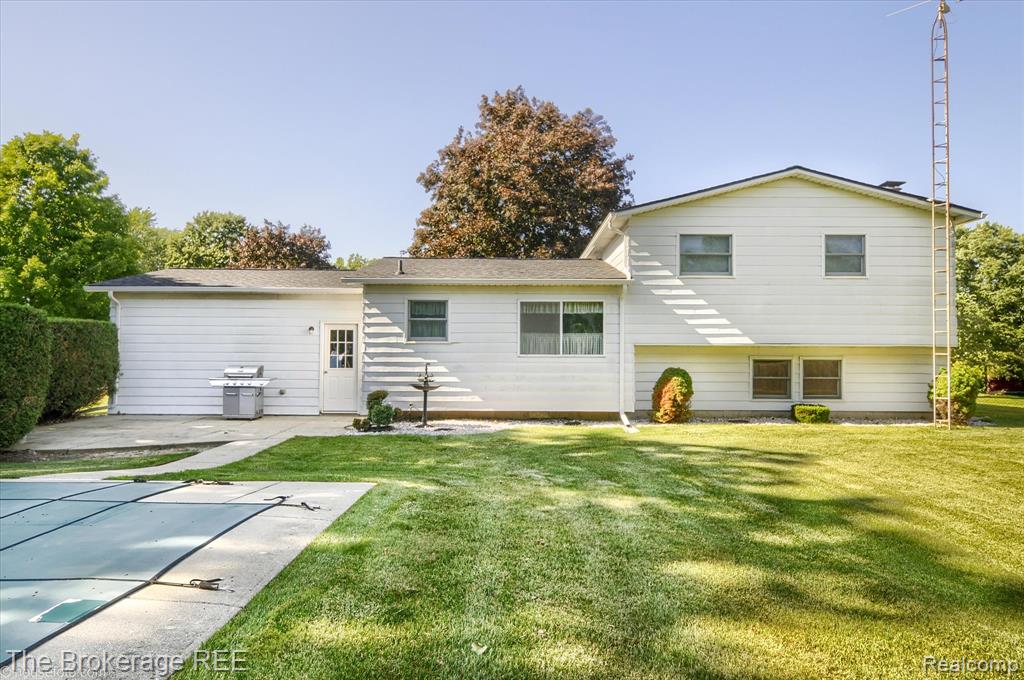 7204 Popplewood Drive, Davison, MI 48423 — Photo 8