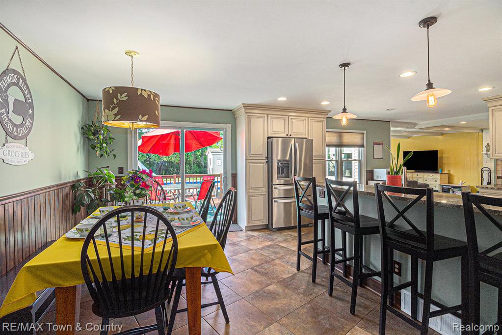 813 Birchwood Drive, Flushing, MI 48433 — Photo 10