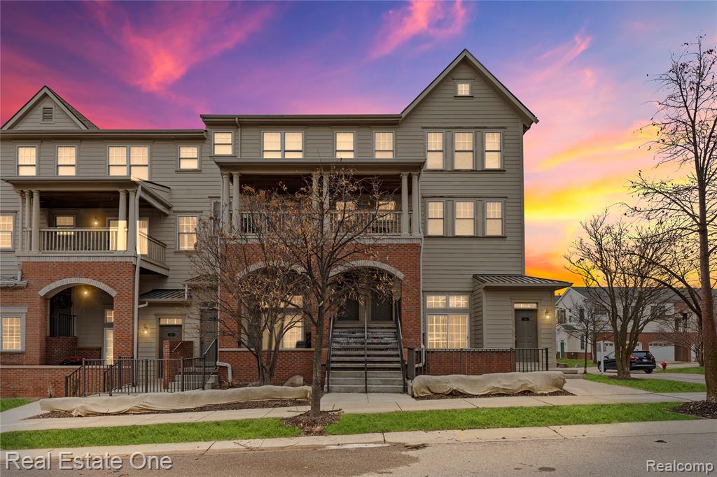 3939 Forester Boulevard, Auburn Hills, MI 48326 — Photo 2