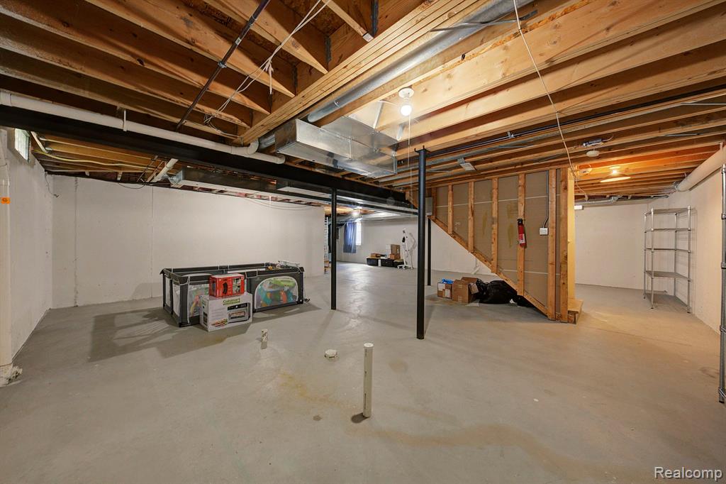 42551 Whitman Way, Novi, MI 48377 — Photo 36