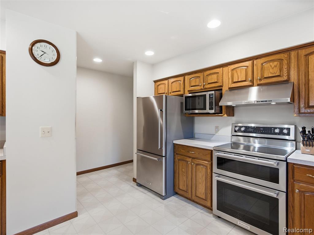 5449 Lum Road, Attica, MI 48412 — Photo 38