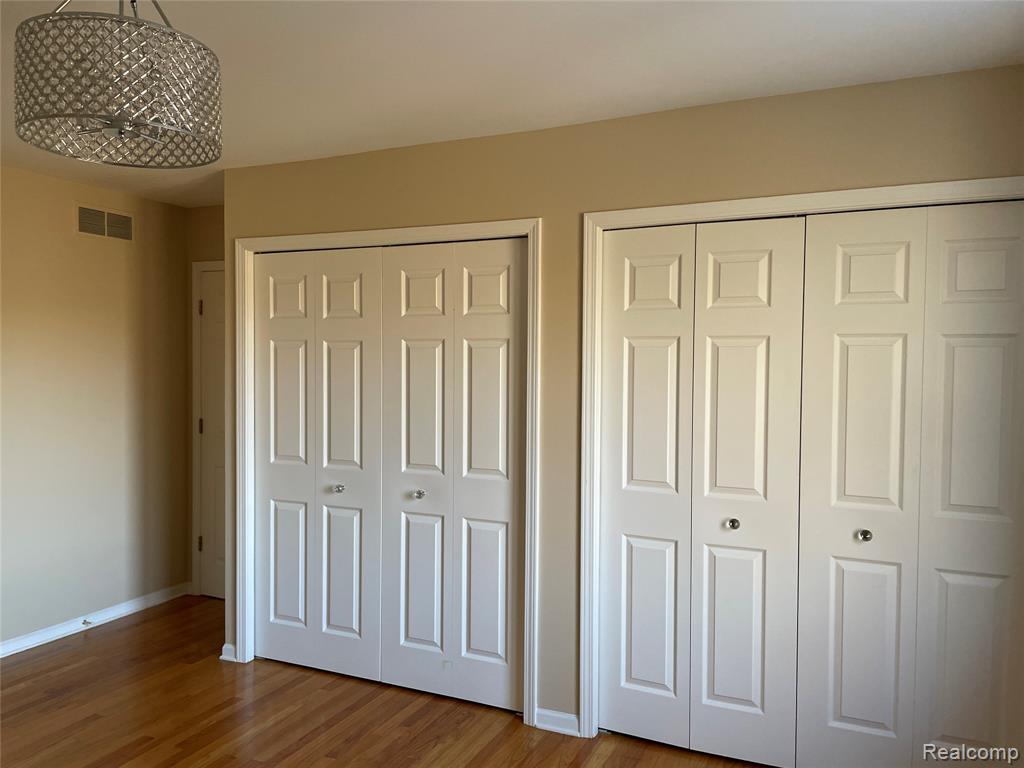 4765 Woodbine Circle S, West Bloomfield, MI 48323 — Photo 45