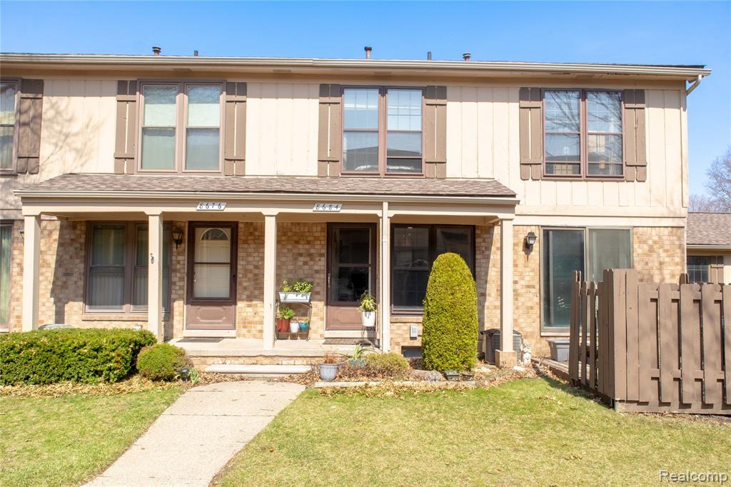 8684 Edgewater Lane, 14, Warren, MI 48093 — Photo 3