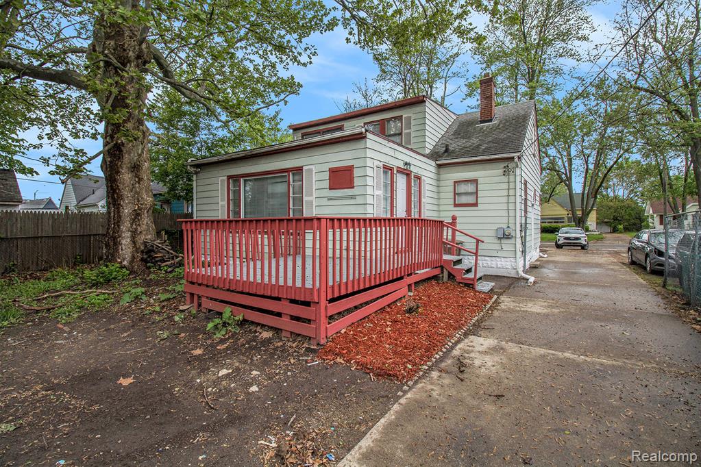 570 E KENNETT Road, Pontiac, MI 48340 — Photo 25