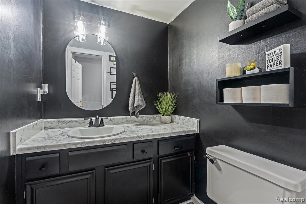 21392 E Glen Haven Circle, Novi, MI 48167 — Photo 16