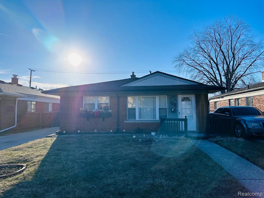 6784 Cooper St, Taylor, MI — Photo 3