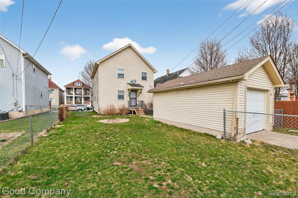 2470 Andrus Street, Hamtramck, MI 48212 — Photo 40