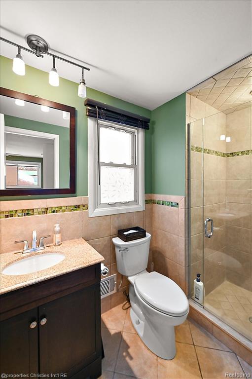 26010 Marlowe Place, Oak Park, MI 48237 — Photo 37