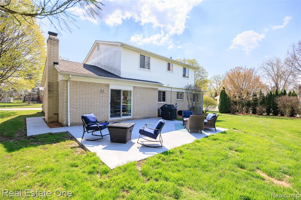 5345 Patterson Drive, Troy, MI 48085 — Photo 31