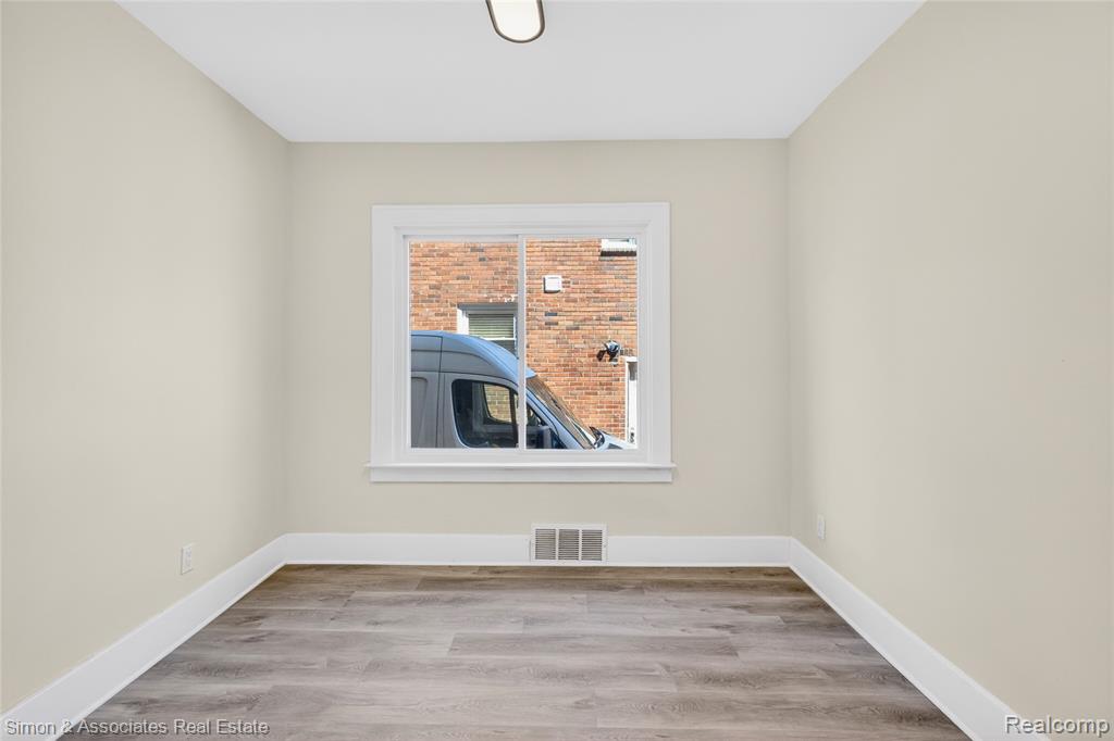 5019 Maple Street, Dearborn, MI 48126 — Photo 19