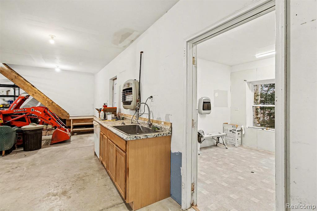 9955 Wiggins Road, Howell, MI 48855 — Photo 47