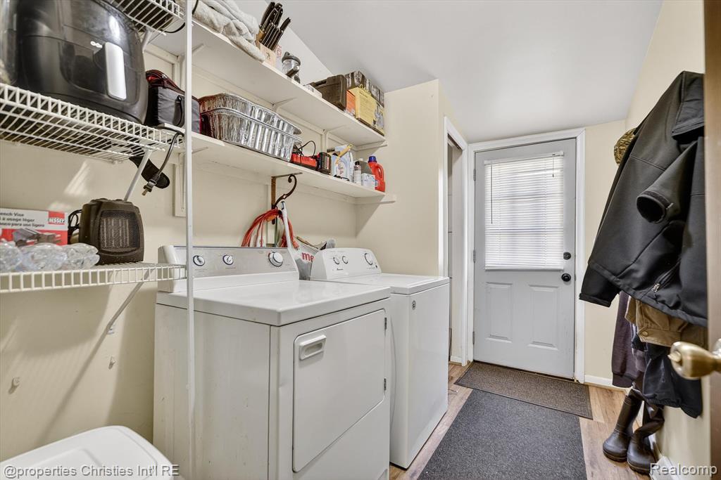 416 Lake Street, Howell, MI 48843 — Photo 15