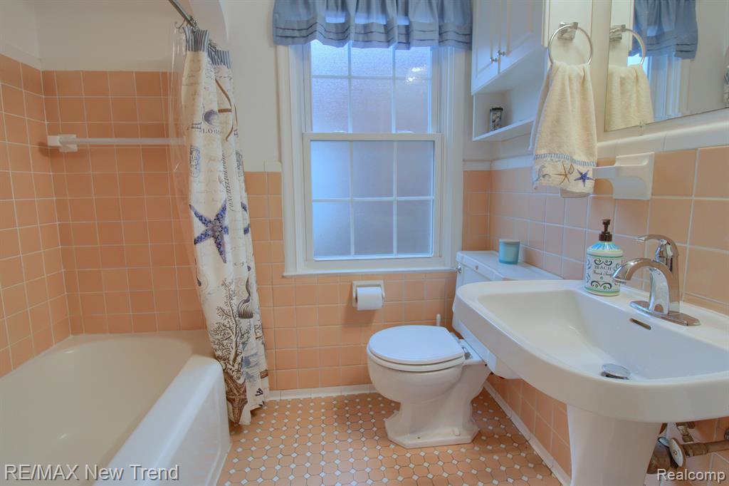 426 N Elizabeth Street, Dearborn, MI 48128 — Photo 17