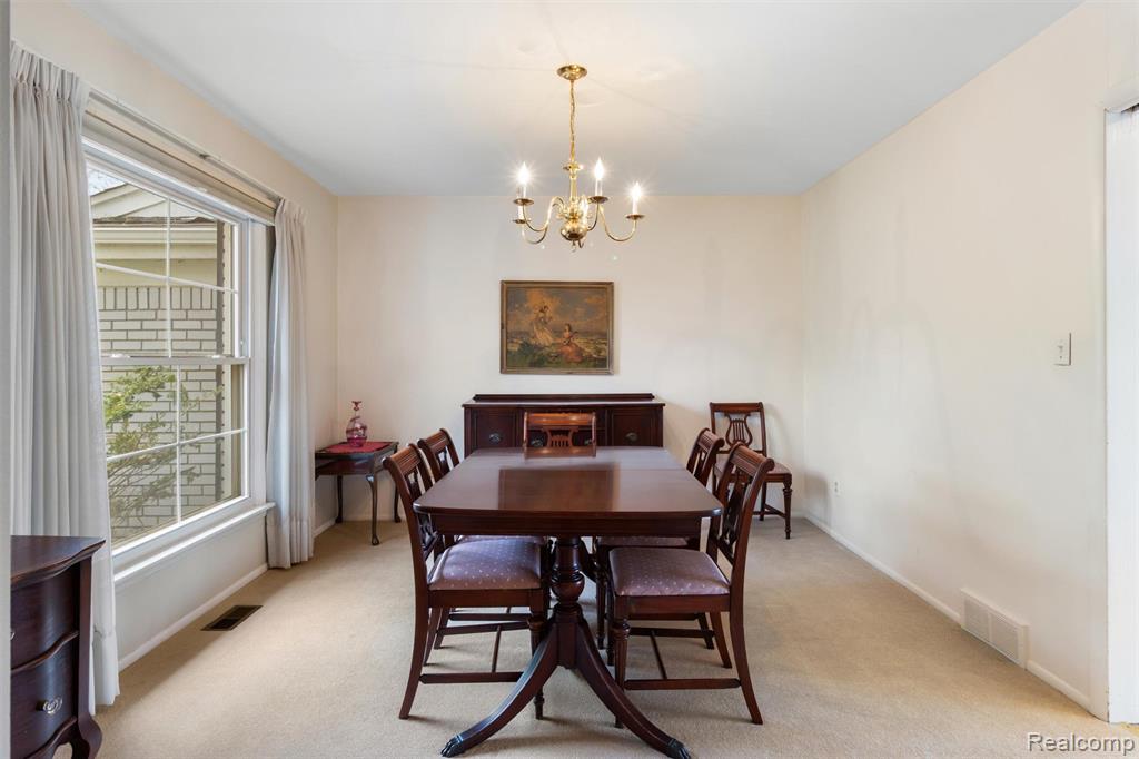 3379 Wormer Drive, Waterford, MI 48329 — Photo 14
