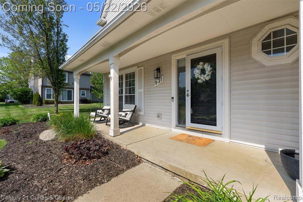 931 S Parkwood Drive, South Lyon, MI 48178 — Photo 5