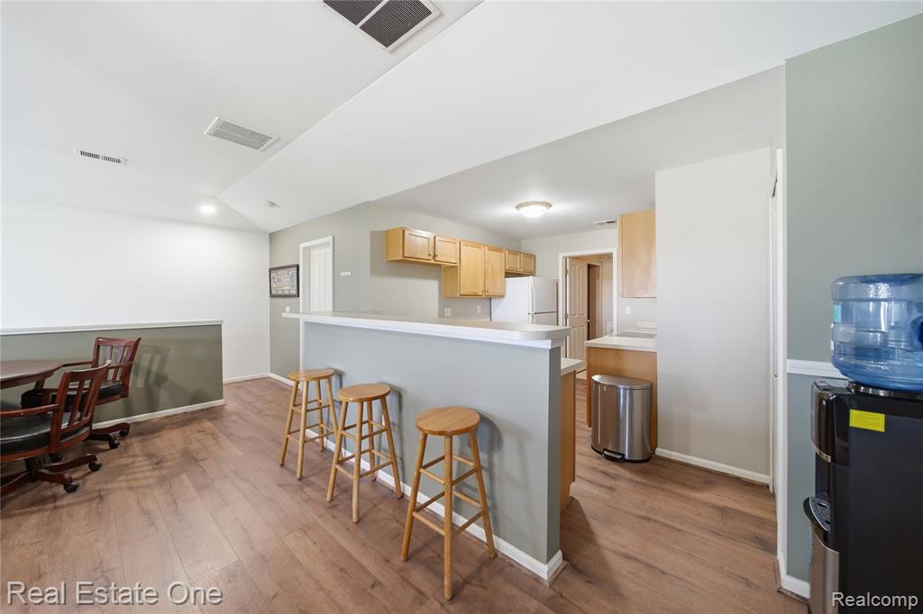 4113 Hampton Ridge Boulevard, Howell, MI 48843 — Photo 8