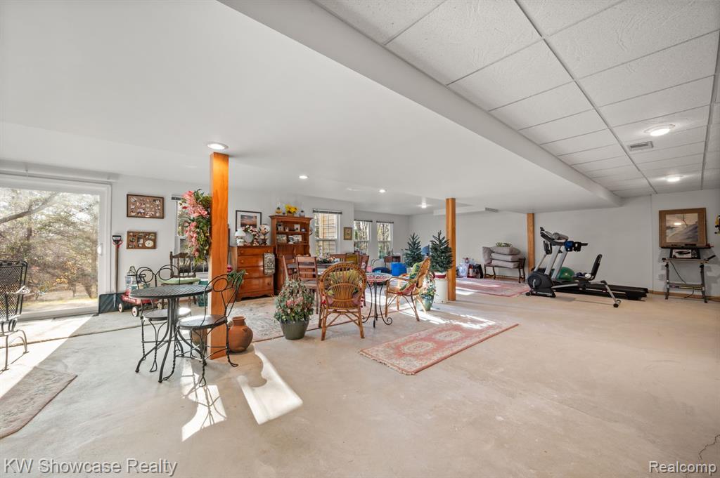 4142 Lake Stison Court, White Lake, MI 48383 — Photo 24