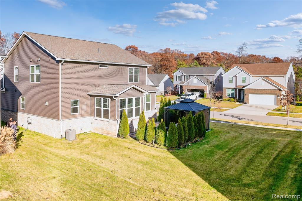 58565 Navarra Drive, South Lyon, MI 48178 — Photo 66