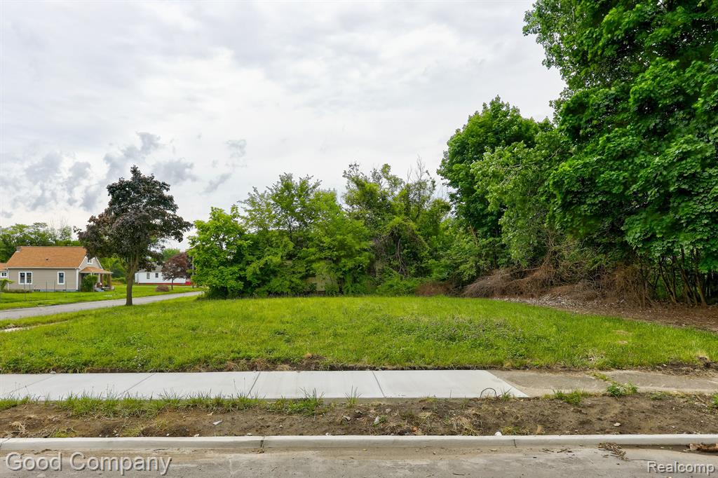 8339 CARRIE Street, Detroit, MI 48211 — Photo 36