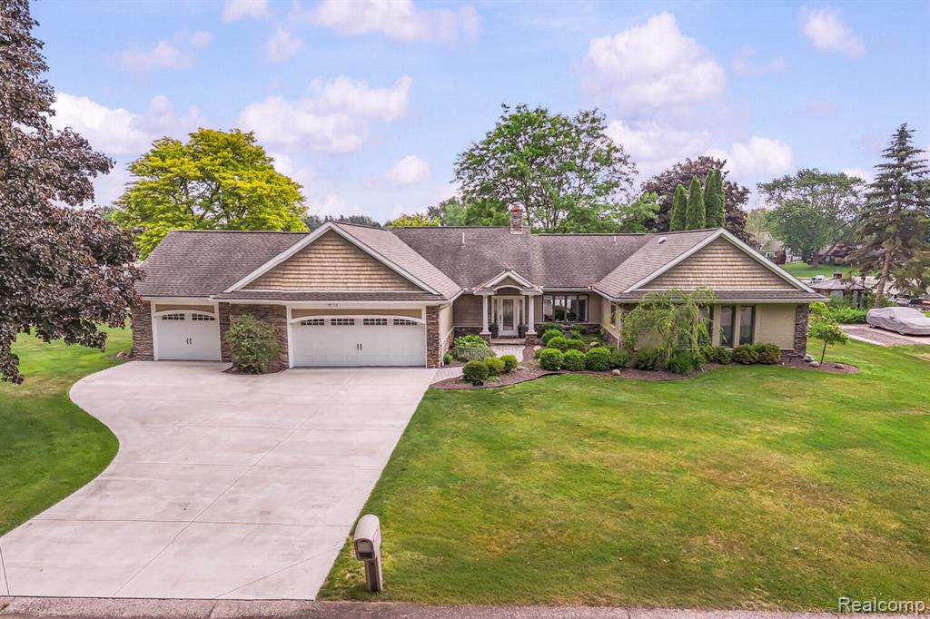 4178 Chevron Drive, Highland, MI 48356 — Photo 2