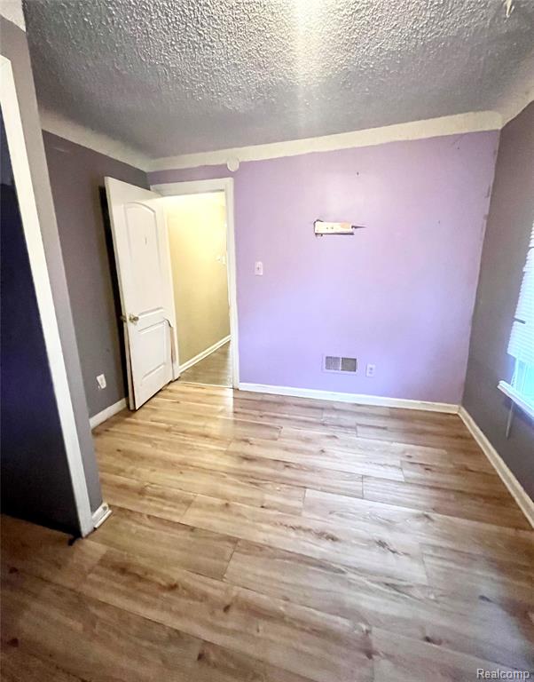 636 Partridge Street, Flint, MI 48503 — Photo 14