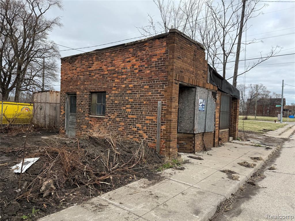 4702 Mitchell Street, Detroit, MI 48207 — Photo 5