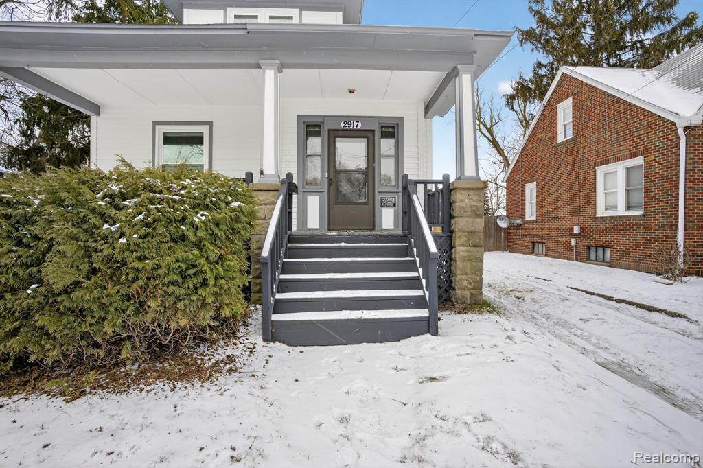 2917 N Michigan Avenue, Saginaw, MI 48604 — Photo 2