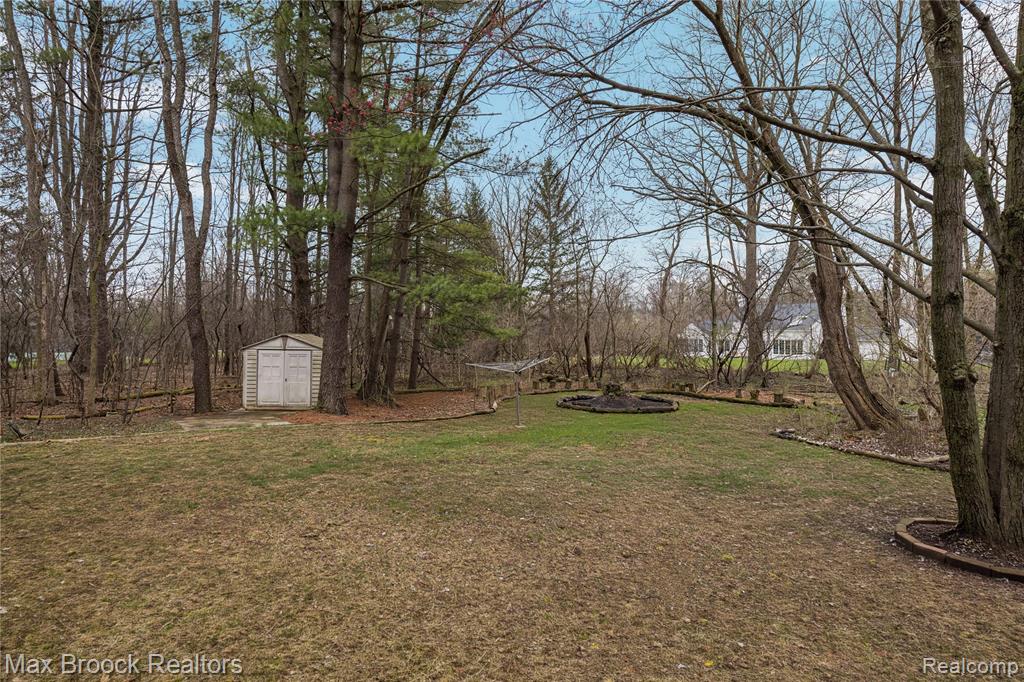 32674 Bingham Lane, Bingham Farms, MI 48025 — Photo 60