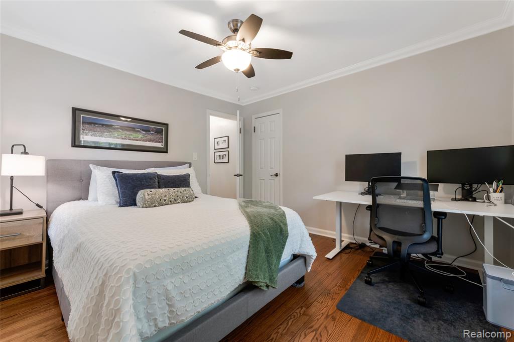 10054 Lincoln Drive, Huntington Woods, MI — Photo 25