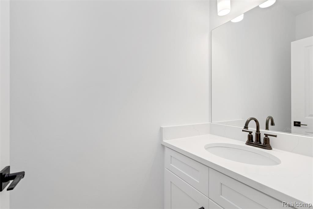 50627 Elsey Street, New Baltimore, MI 48047 — Photo 10