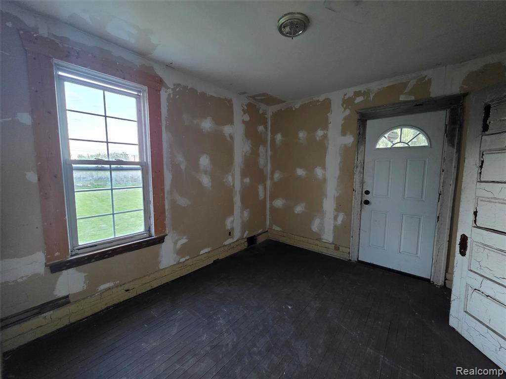 3439 Cadillac Boulevard, Detroit, MI 48214 — Photo 17