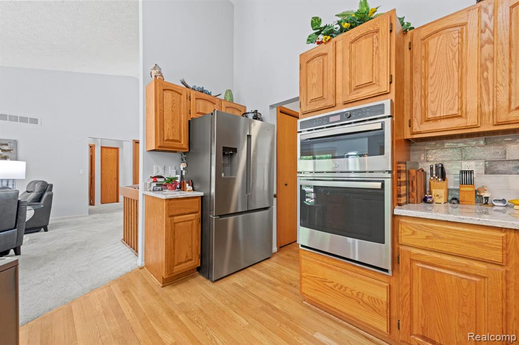 6687 Ridgeview Drive, Clarkston, MI — Photo 18