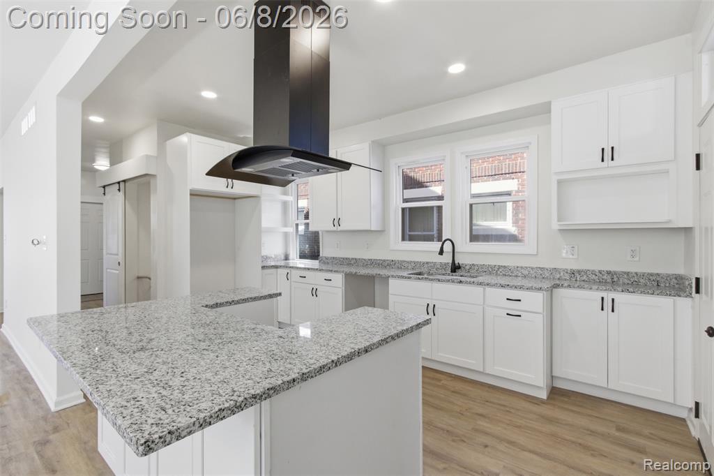 2025 Lawrence Street, Detroit, MI 48206 — Photo 9