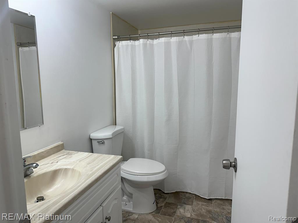 8713 CANDLEWOOD Trail, Brighton, MI 48116 — Photo 8