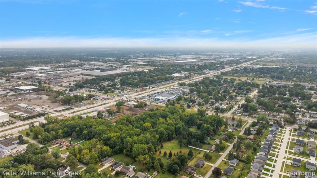 5575 E 14 Mile Road, Sterling Heights, MI 48310 — Photo 11