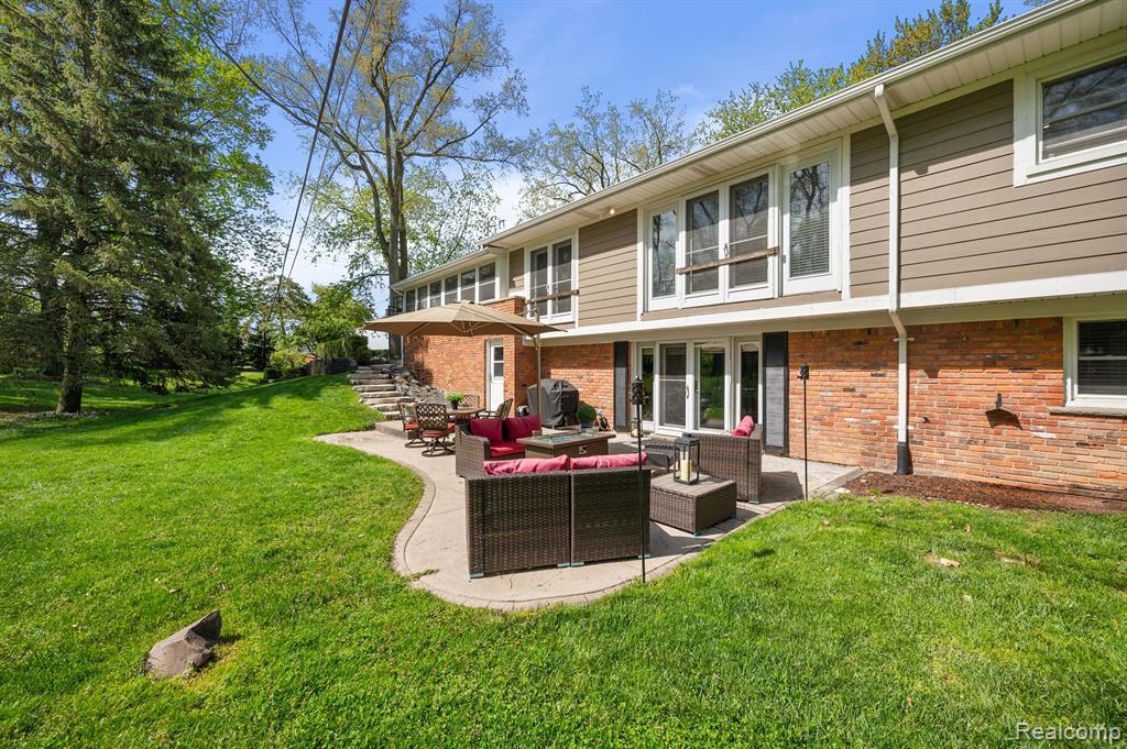 6491 HILLS Drive, Bloomfield Hills, MI 48301 — Photo 50