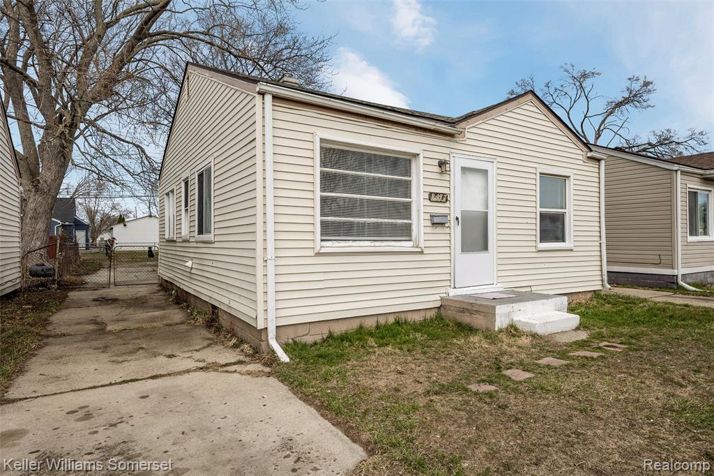 8477 Prospect Avenue, Warren, MI 48089 — Photo 3