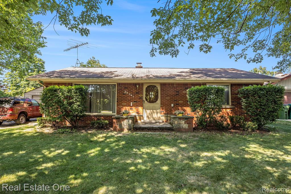 51341 Neumaier Drive, Shelby Twp, MI 48316 — front exterior