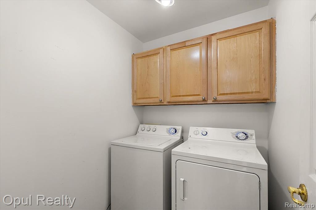 28263 Oakmonte Circle, New Hudson, MI 48165 — Photo 25