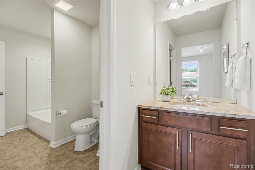 51529 Bloom Court, South Lyon, MI 48178 — Photo 26