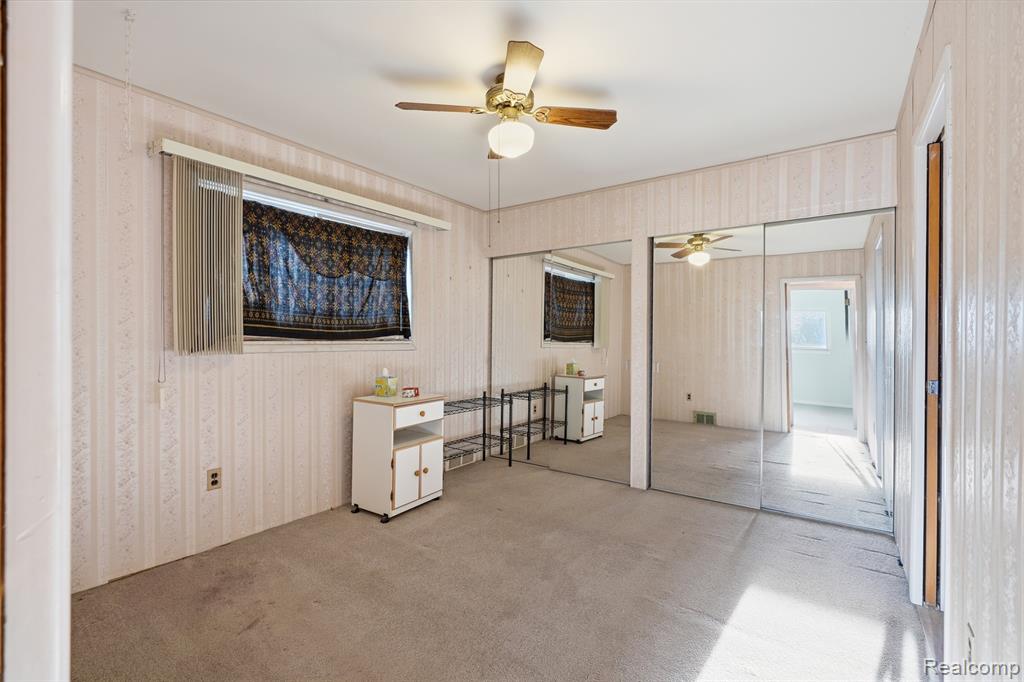 26840 Merideth Dr, Warren, MI 48091 — Photo 13