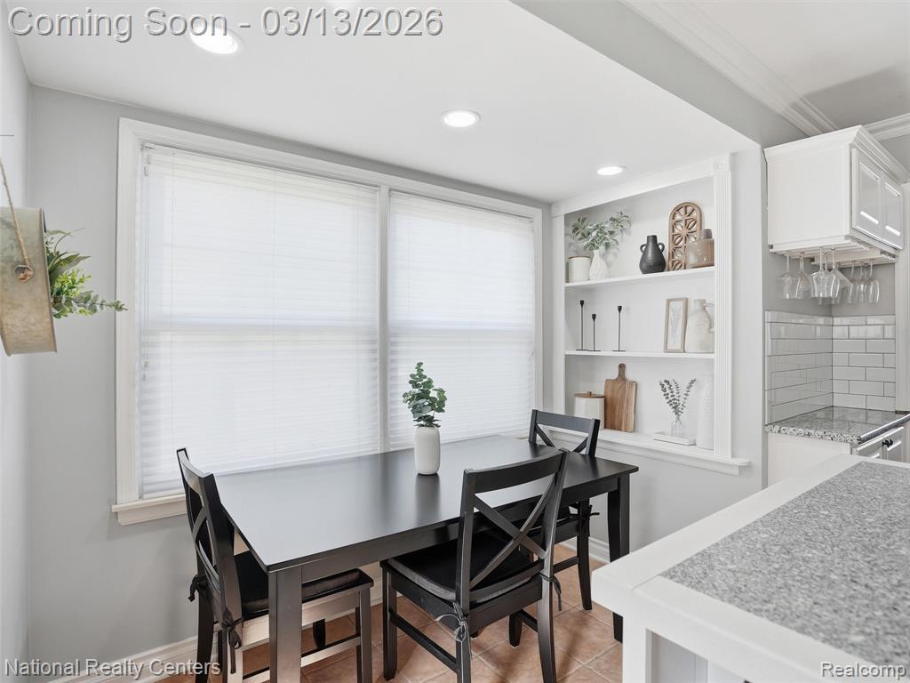 2266 Robina Avenue, Berkley, MI 48072 — Photo 11