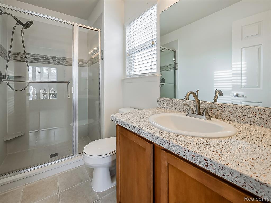 245 WRIGHT Street, Wixom, MI — Photo 25