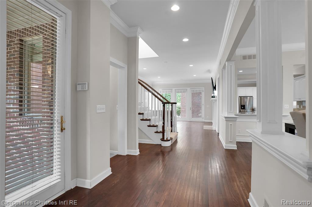 638 Hanna Street, Birmingham, MI 48009 — Photo 2