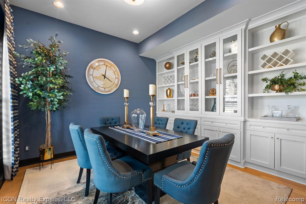 714 E PARENT Avenue, Royal Oak, MI 48067 — Photo 10