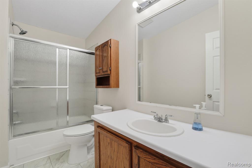 4050 Thompson Road, Linden, MI 48451 — Photo 24
