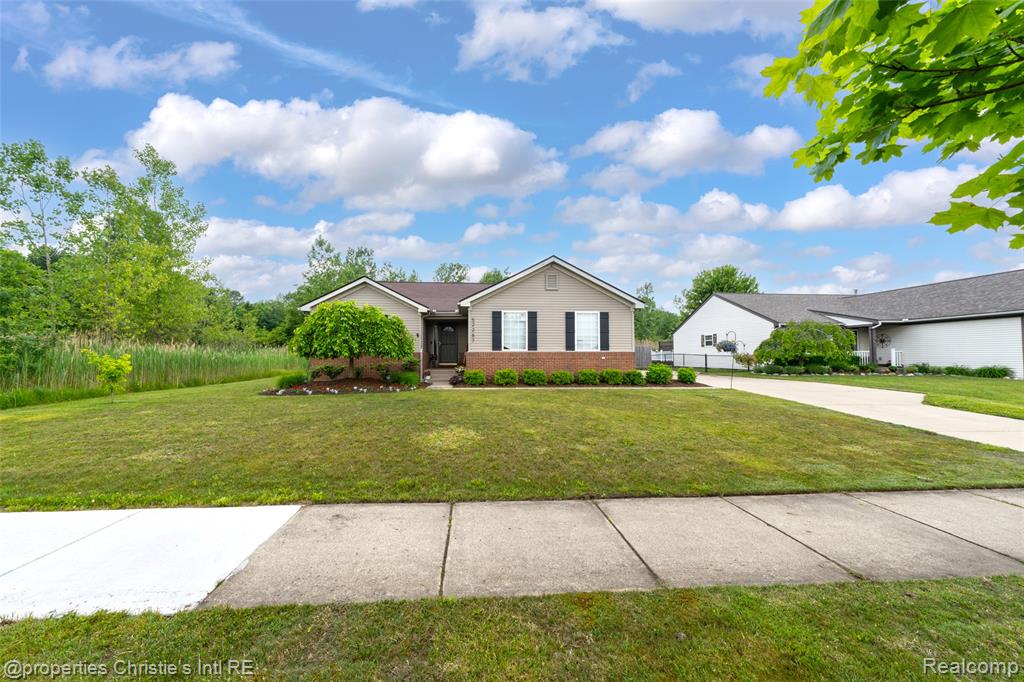 52287 Huntley Avenue, New Baltimore, MI 48047 — Photo 19