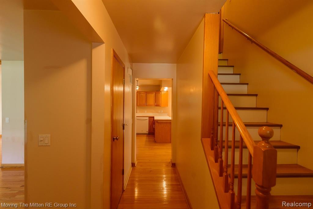 49335 WEAR Road, Belleville, MI 48111 — Photo 22